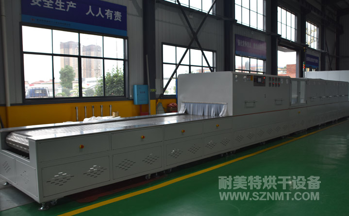 热收缩隧道炉烘干线