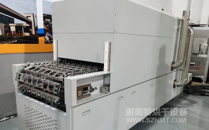 安全气囊引爆器自动烘烤线